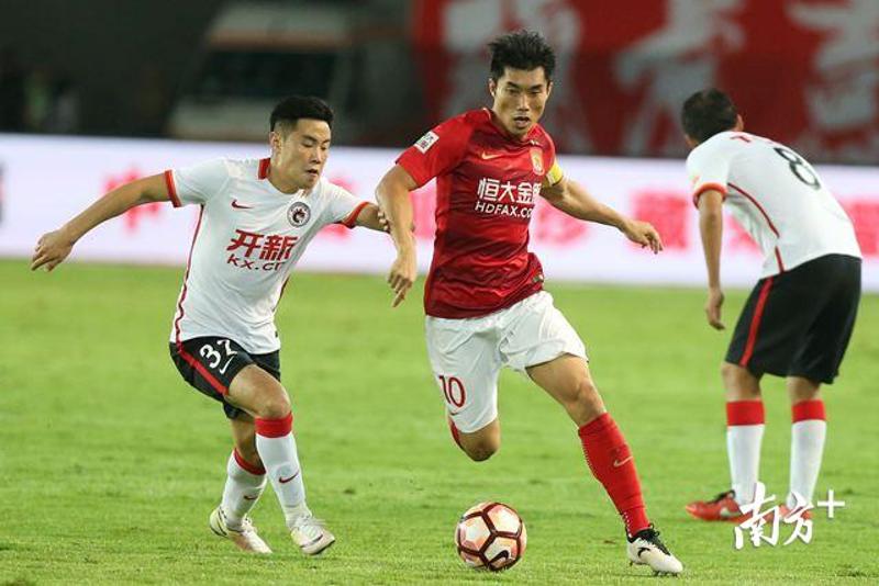 李提供助攻,广州恒大轻松战胜对手 李提供助攻,广州恒大轻松战胜对手